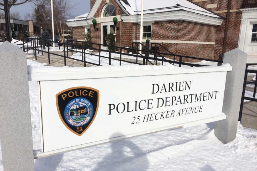 Darien Police Winter Police 01-16-17