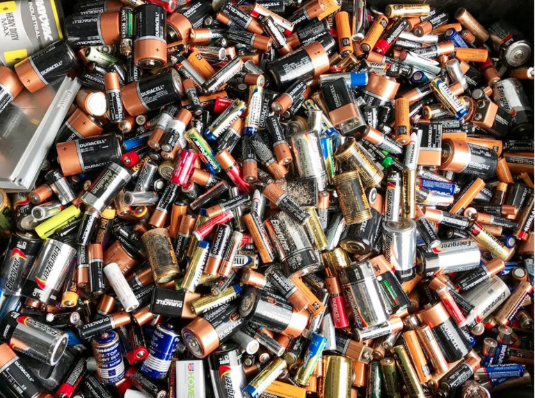 Batteries Darien Recycling Ctr on Facebk 04-14-17