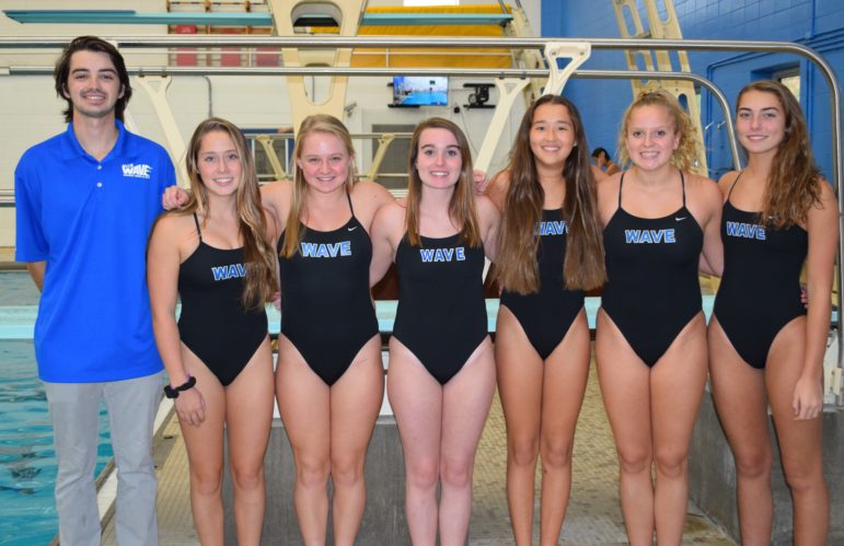 Darien Girls Diving Team 2018-2019