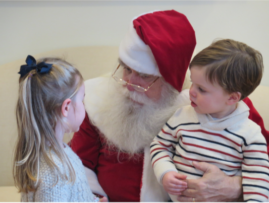 Santa with kids DCA 2018