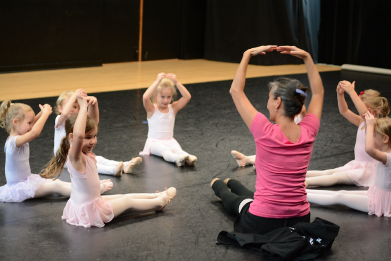 Dance Class Darien Arts Center Winter-Spring registration 2019-2020