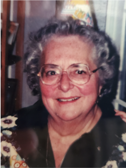 Josephine Valente, 93, Devout Member of St. Thomas More Church, Active  Volunteer - DarieniteDarienite