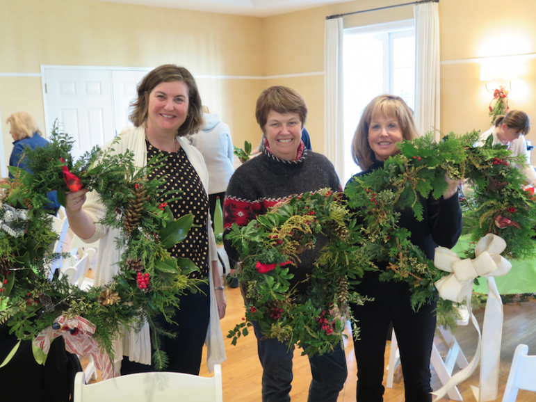 Christmas wreath making at DCA 2021 Darien Community Association