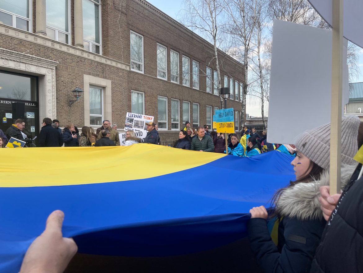 Big flag Rally for Ukraine